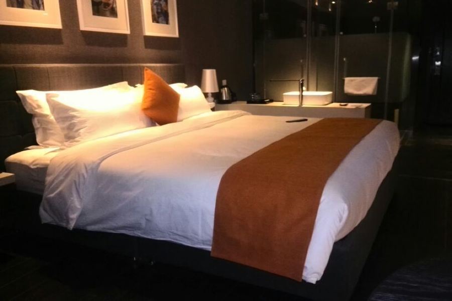 Holz Hotel Shenyang Bagian luar foto