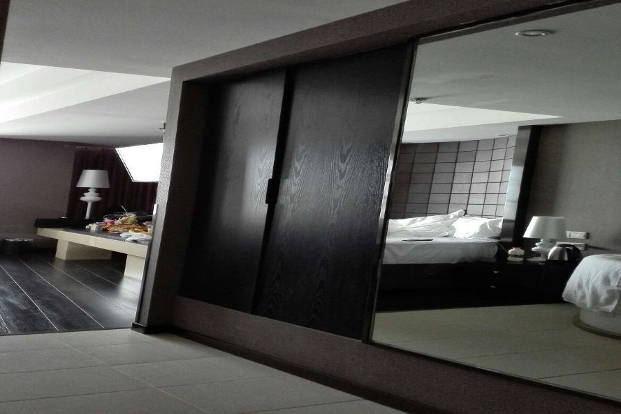 Holz Hotel Shenyang Bagian luar foto